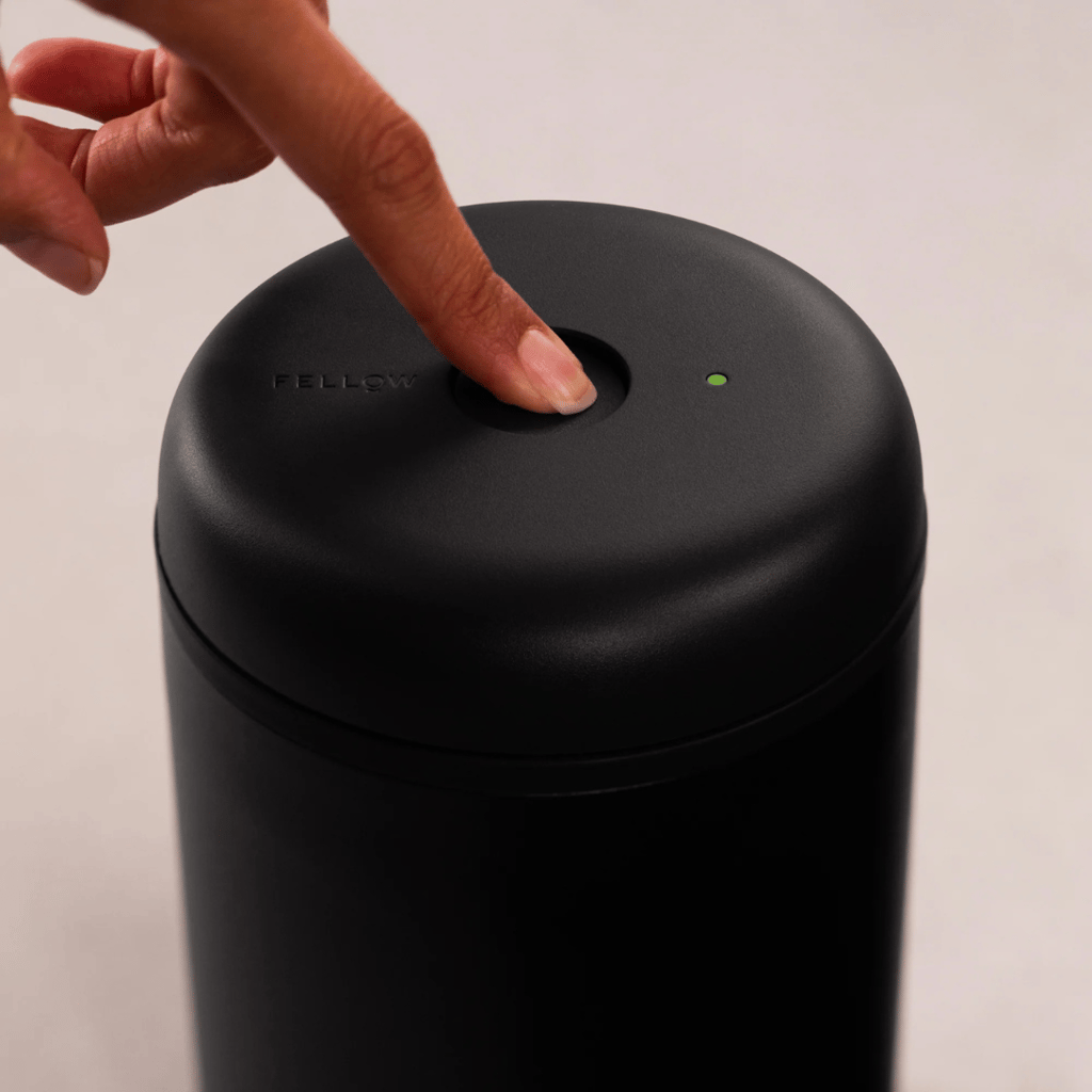 Electric Atmos Vacuum Canister - Matte Black - Image 3